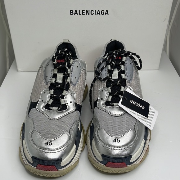 Balenciaga Triple S Silver with Red - Picture 3 of 6